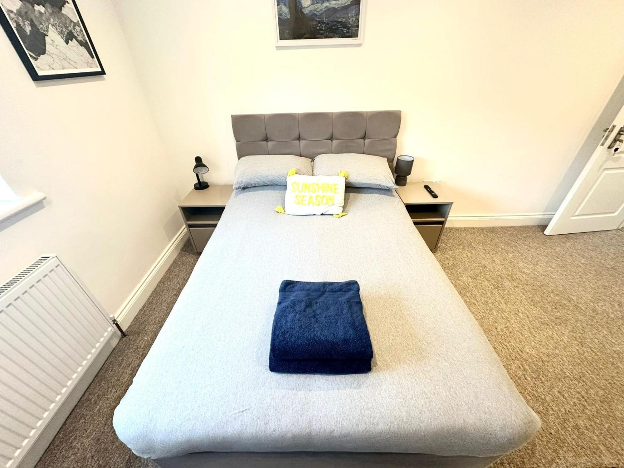 Bright Modern, Private Apartment,15 Mins To Central London Хендон Экстерьер фото